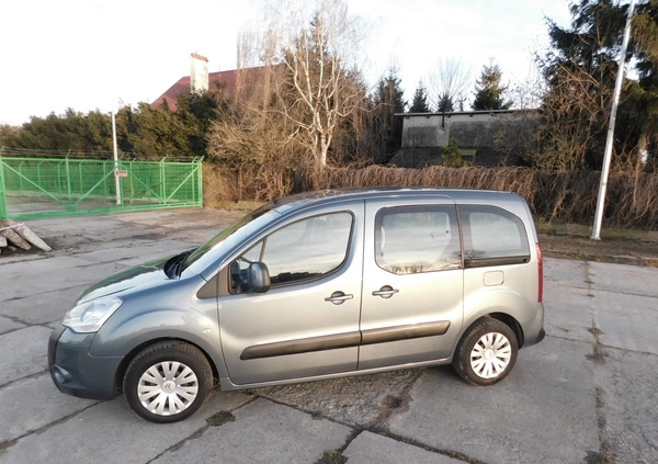 Citroen Berlingo cena 24900 przebieg: 220000, rok produkcji 2009 z Jarosław małe 379